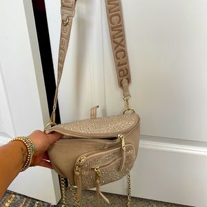 Steve Madden mcm purse only worn a few times